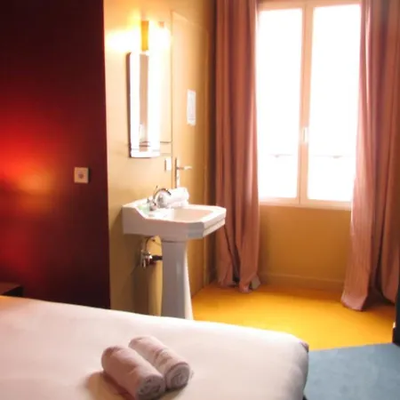Hotel Untalented - 3*