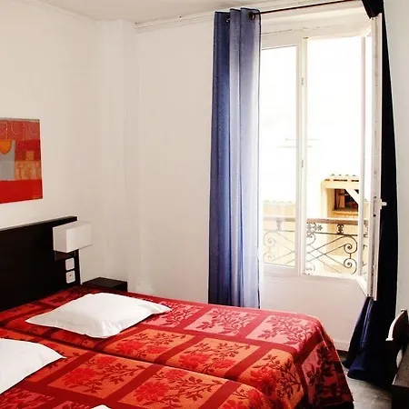 Untalented - Hotel 3*