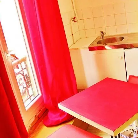Untalented Hotel - Villette Hotel