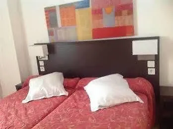 Otel Untalented - Paris